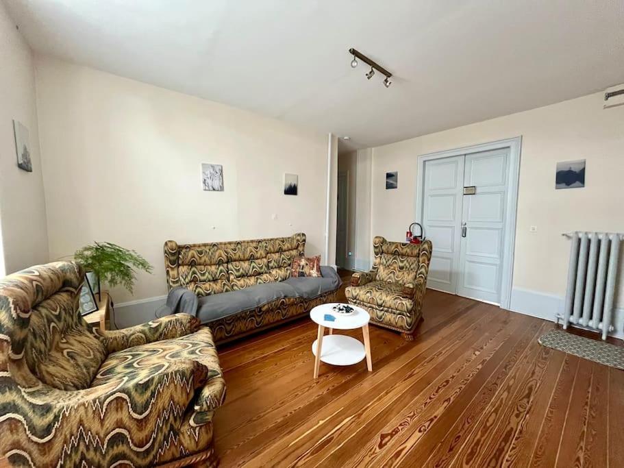 Vila La Demeure De Margot - 24 Couchages Villeneuve-sur-Yonne Exteriér fotografie